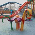 Outdoor Family Entertainment Spray Arched Door, Aqua Park Equipment For 5 - 10