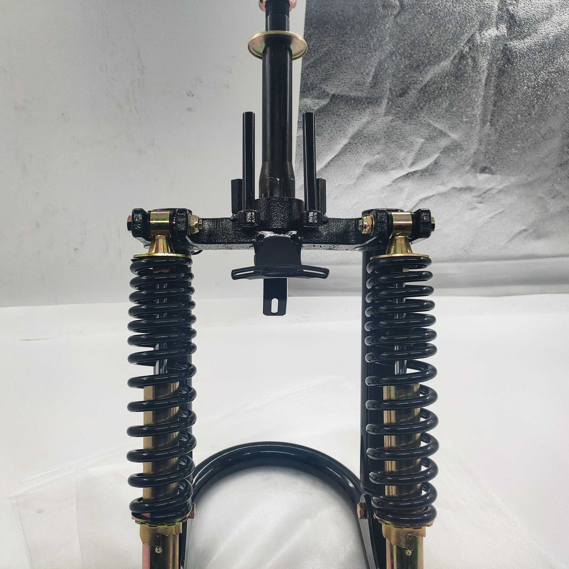 Black Hydraulic Shock Absorber for Smooth Transmission in Tricycle Motorcycle Height 520mm