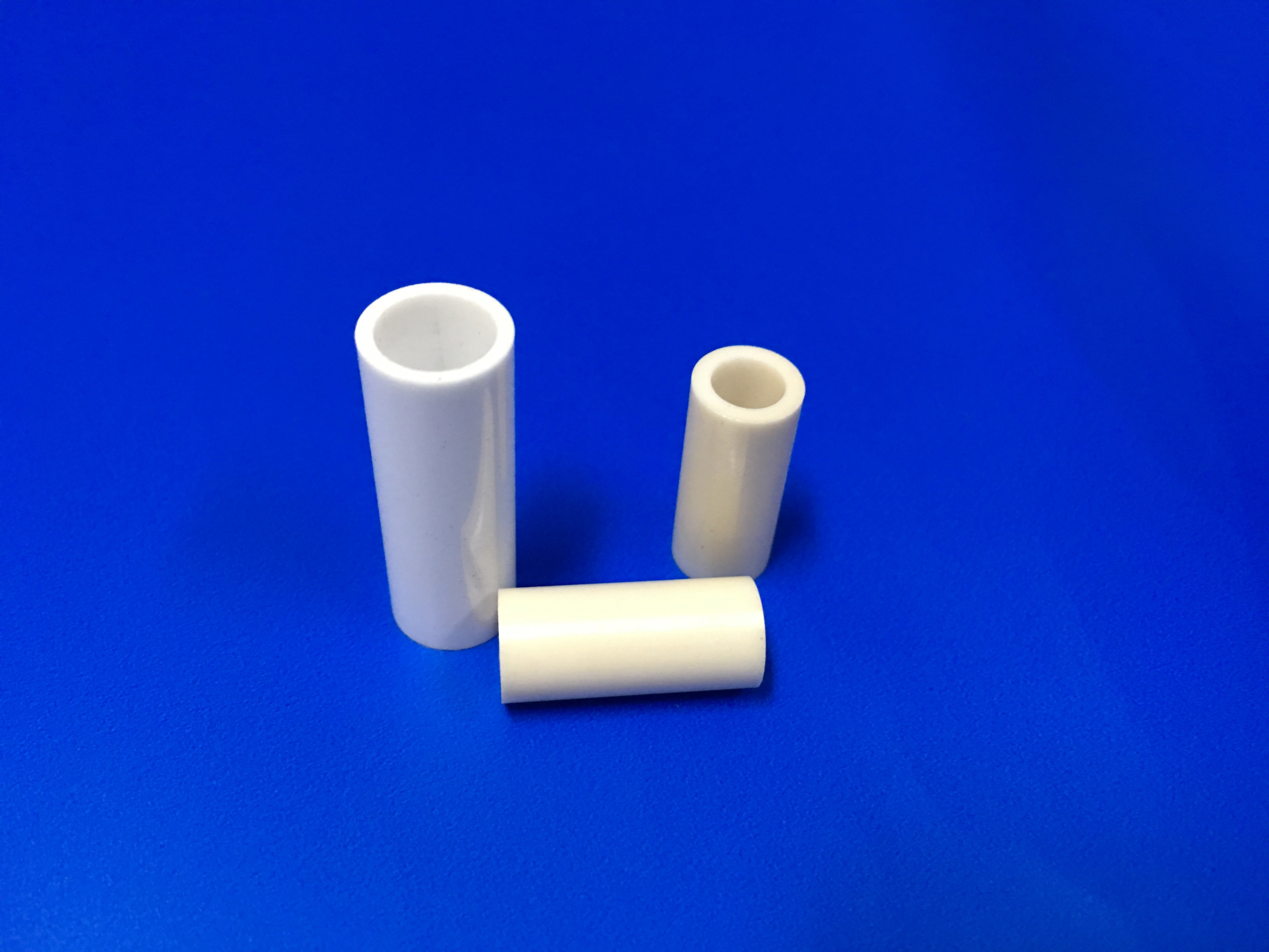 High Temperature Resistant Ceramic Tube Customized Threaded For Insulation Plates