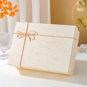 Custom Rigid Gift Box For Birthdays Packaging For Cosmetics Lipsticks Business