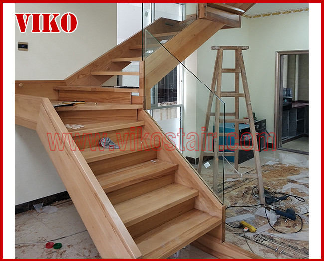 Solid Wood Staircase VK64S Tread American Oak ,Railing tempered glass, Handrail b eech Stringer,carbon