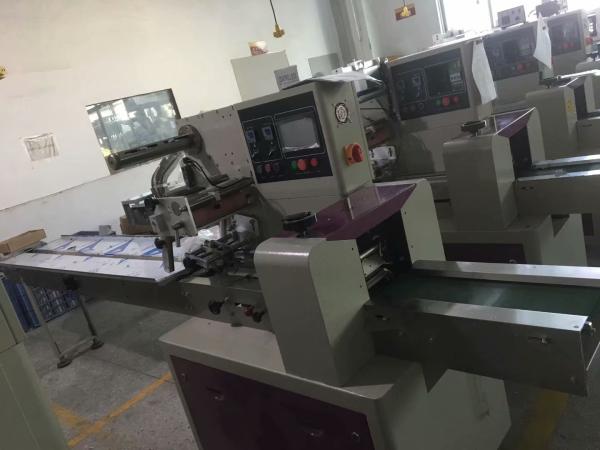 China knife/spoon/fork pillow packaging machine, disposable plastic cutlery sets wrapping machine factory