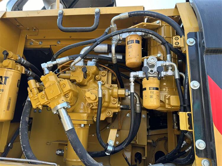 Used 200KW CAT336 Crawler Excavator 36ton for High Power Mining Exploitation in Japan