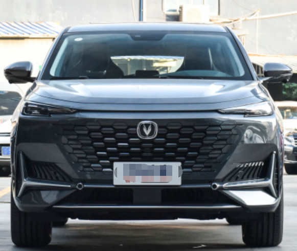 CHANGAN UNI-K 2021 2.0T Deluxe version 5 Door 5 seats Medium SUV