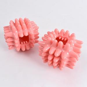China New Pet Toy Cat And Dog Feeding Puzzle Molars Leak Food Ball Bite Resistant Rubber Pet Toy Bite Gum Leak Food Ball factory