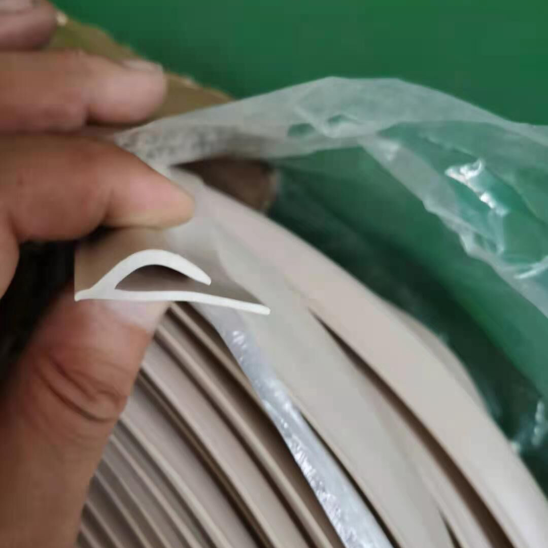 Custom Moulding Processing Service for 32mm Width Moulding Skirting Wall Base Capping