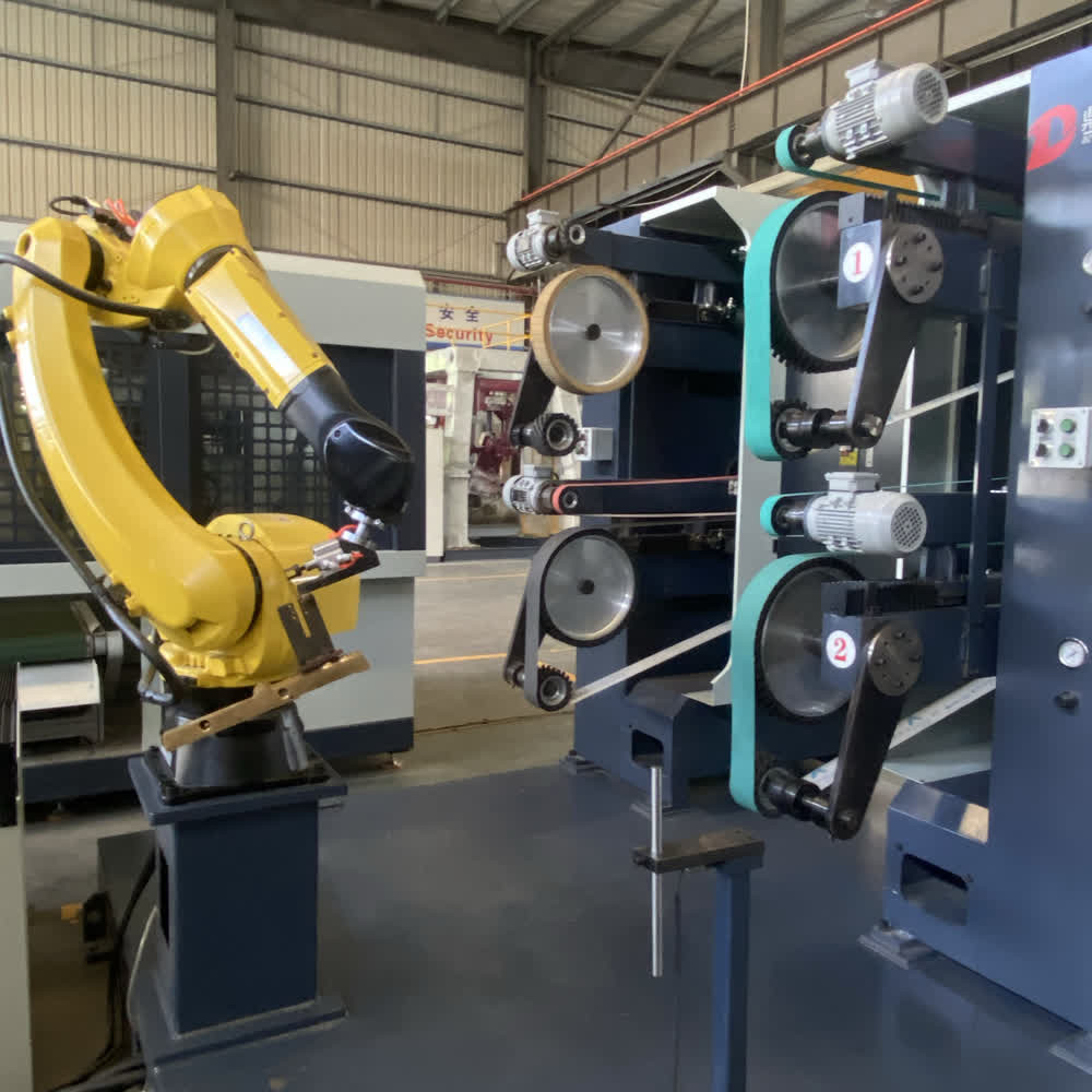 Automated Metal Polishing Robots 380V For Autoparts Hardware