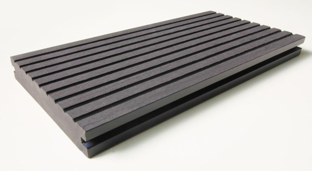Recycled Waterproof Wood Plastic Composite WPC Decking Flooring