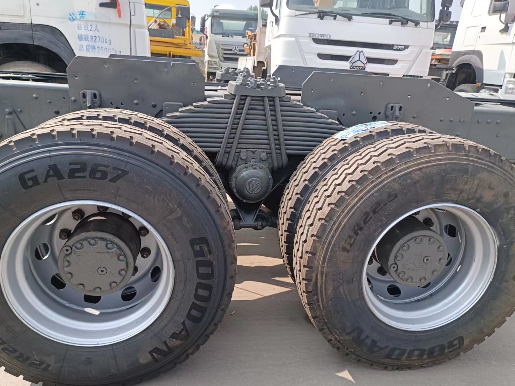 Sino Truck 2022 Howo Chassis Used With High Quality Refurbished 8*4 With 12 Tires LHD