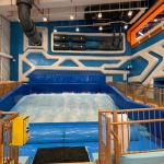 Customized Surf Simulator Machine Surf Style Flowrider Indoor Surfing Wave
