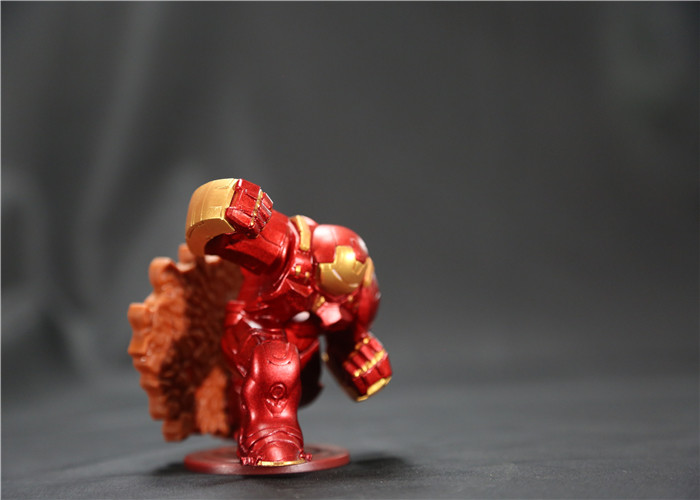 Metal Red Color Red Hulk Action Figure , Collectors Items Toys For Display