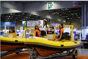 China 17ft orca hypalon inflatable rib boat rib520A with sunbed center console rear cabin CE certificate factory