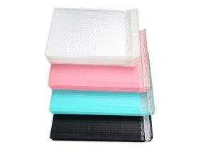 China Colorful Custom Printed Pretty Bubble Mailers For Mailing Gifts Packing Parcels factory