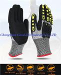 Oilfield HPPE Impact Sandy Nitrile Coating TPR Anti Impact Cut Resistant Gloves