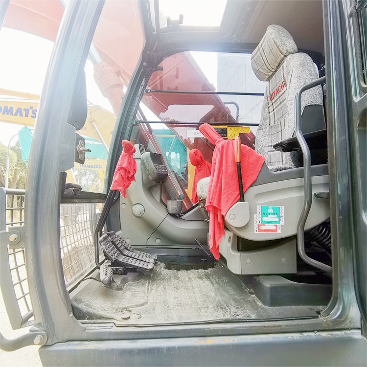 Original Hydraulic Valve Hitachi ZX200-3 Excavator In Japan With 1800 Working Hours