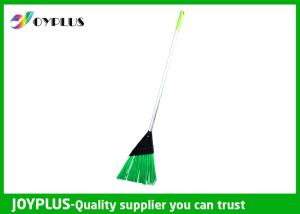 China Outdoor Garden Cleaning Tools Soft Bristle Broom 59 - 60cm OEM / ODM Available factory
