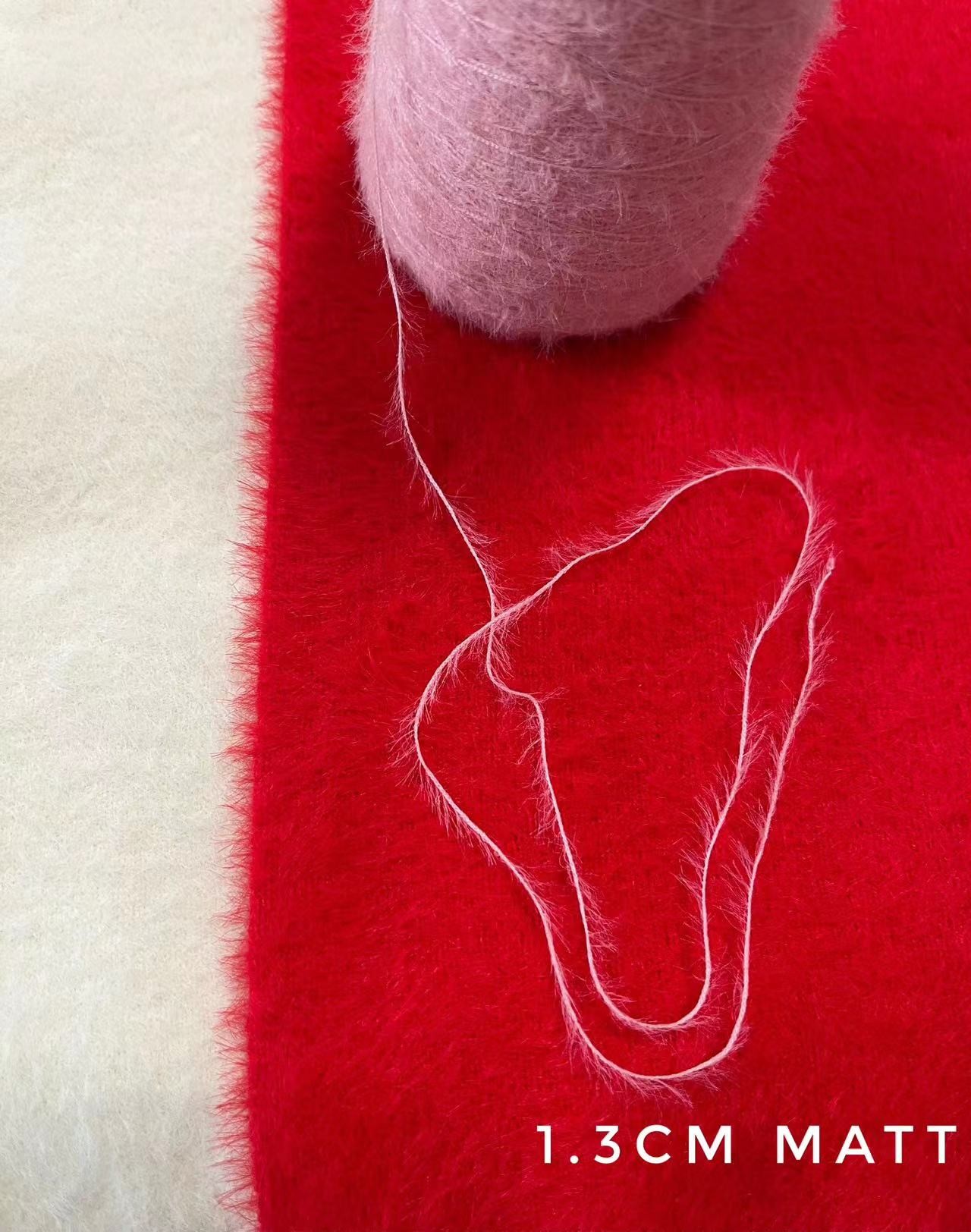 0.9cm 1.3cm 2.0cm Warm And Soft Fancy Yarn Feather Yarn For Knitting Hats