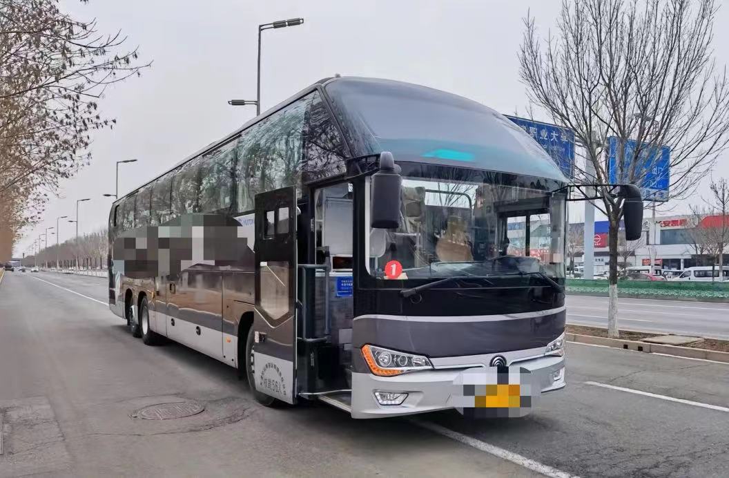 56 Seaters Luxury Coach King Long YU TONG 6148 Diesel Power Low Floor City Bus with Record