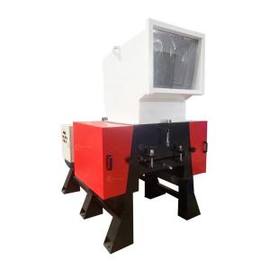 China Single Shaft Design Pet Bottle Crusher Machine for Plastic Crushing and Recycling factory