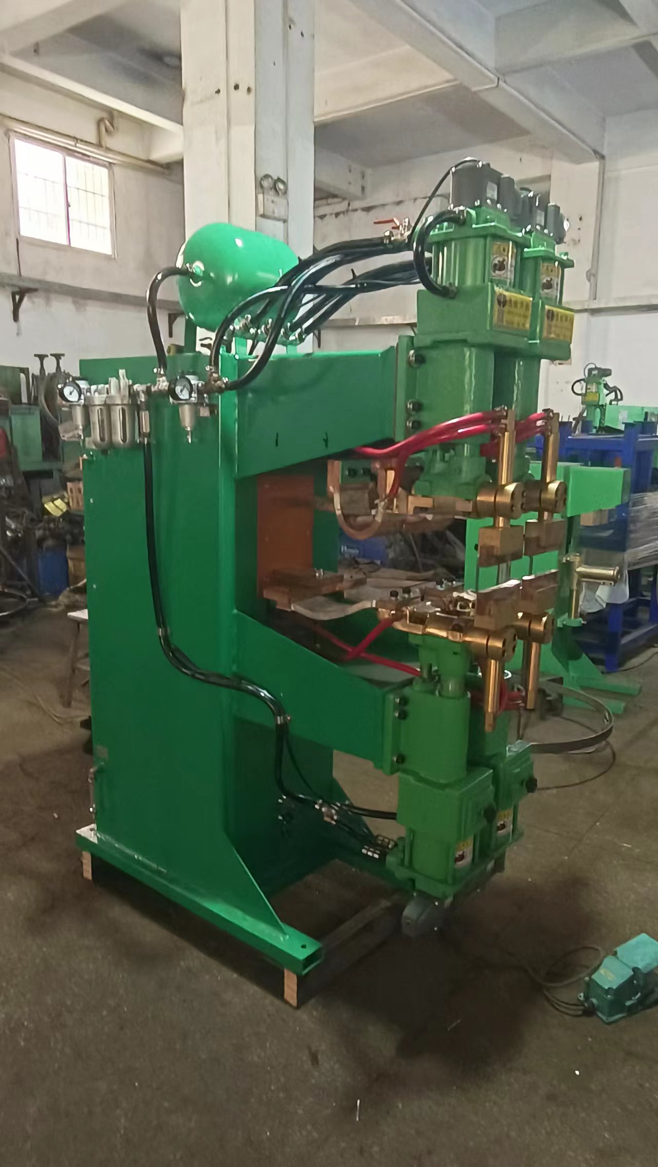 Pneumatic Welding Machine for Tab Welding at Manufacturing Plant Mass Production