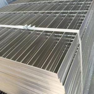 China Pressure Welded Serrated Steel Grating Heavy Duty Drainage And Ventilation Solution factory
