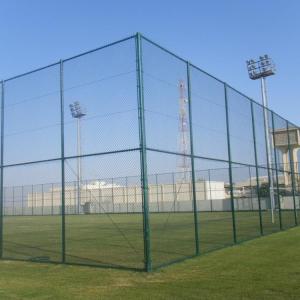 China 200*50mm PVC Coated Chain Link Mesh Fence Panels For Playground factory