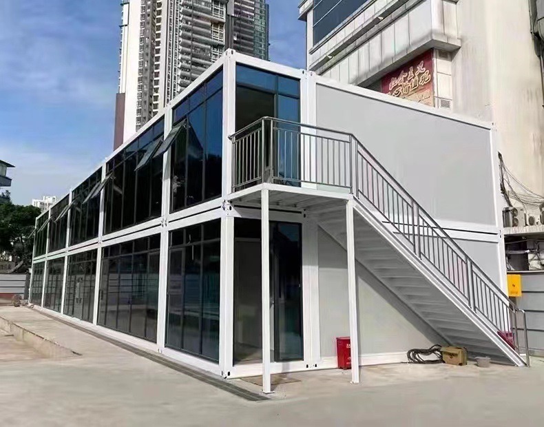 Fast Assembly Flat Storage Container Insulated Prefabricated Living Container Home for Office Professional Customization