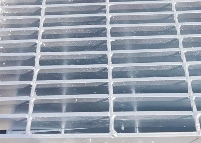 Outdoor Heavy Duty Steel Grating Car Wash Road Sidewalk Storm Ditch Trench