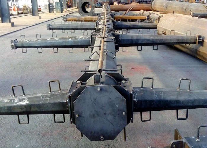 5 - 100m Monopole Steel Structure Tower Four - Leg Welded Long Lifespan