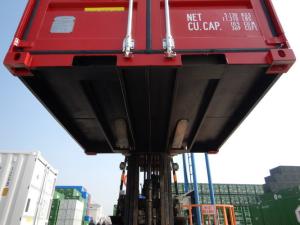 China High Steel Steel Shipping Containers , 8ft Standard Mini Cargo Container factory