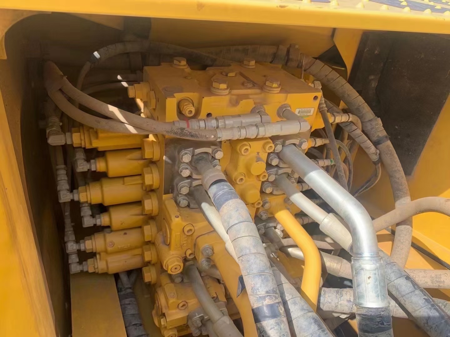 Good Condition Komatsu PC200-8 Original Japan Used Excavator for Your Requirements