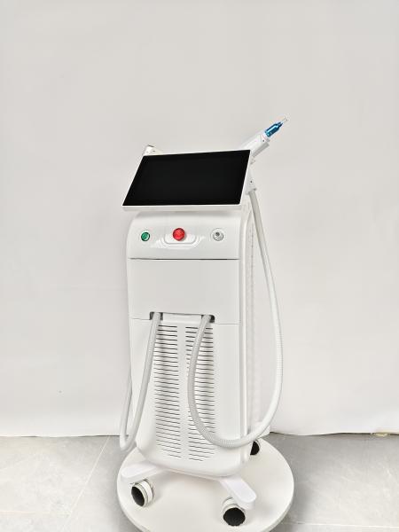 3000W 808 Diode Laser Hair Removal Machine With Water Air Semiconductor Cooling