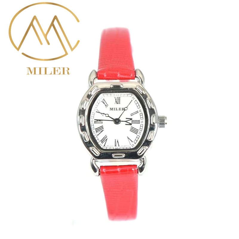 Timeless Elegance Leather Strap Quartz Watch Woman Watch