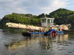 10CBM Water Hyacinth Harvester For River Waterweed Harvesting 4-5KM/H