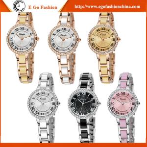 China KM18 Fashion Jewelry Wholesale Stainless Steel Luxury Woman Watch Rhinestone Gift Watches factory
