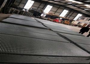China Dutch Bending Plastic Coated Wire Mesh 2400mm Length Welded Mesh Fencing factory