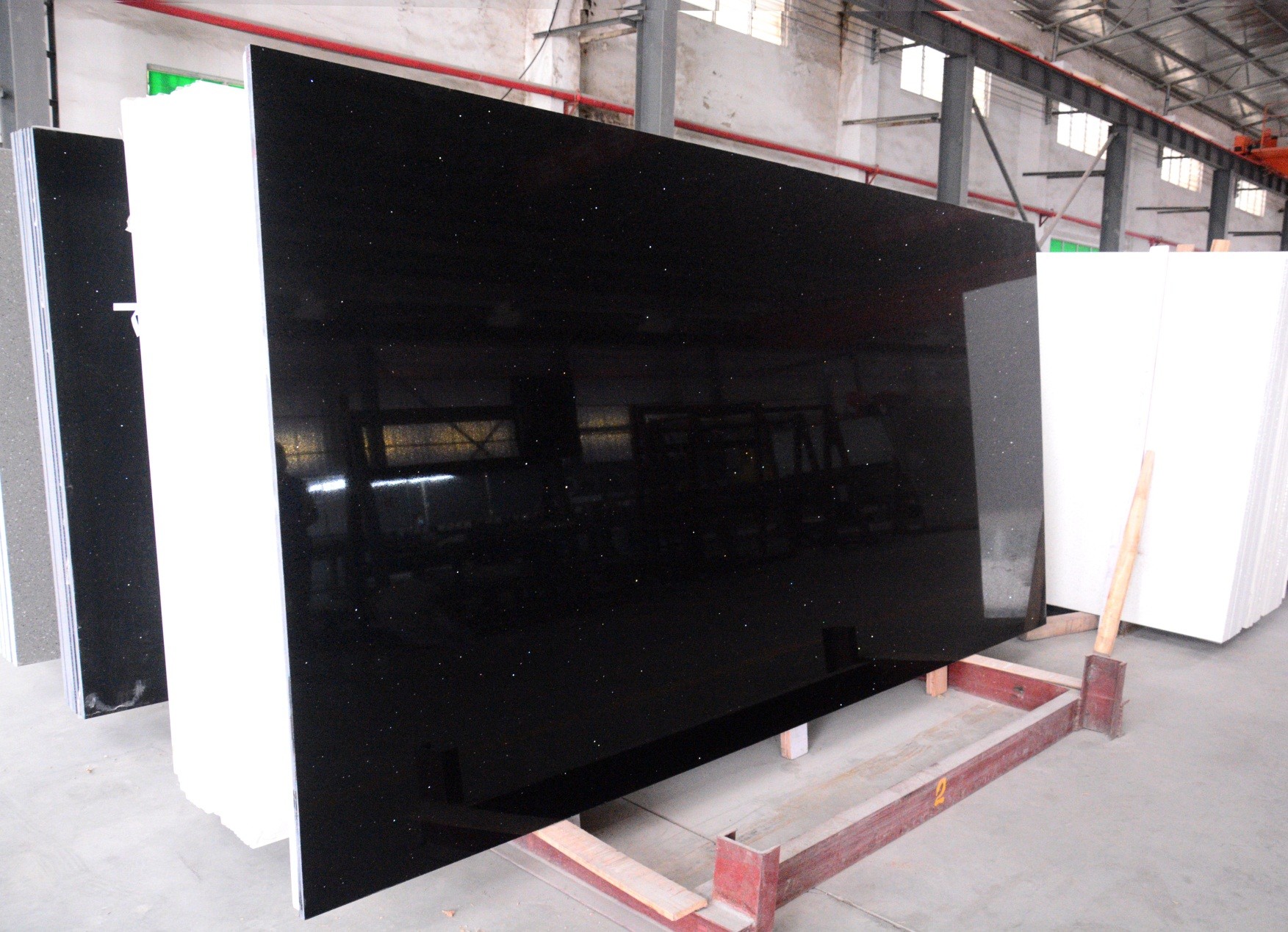 Black Mirror Surface 3200*1800mm 12mm Artificial Quartz Stone
