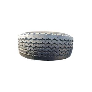 China 65R22.5-20PR Light Truck Tyres Energy Saving 22.5 Drive Tires factory