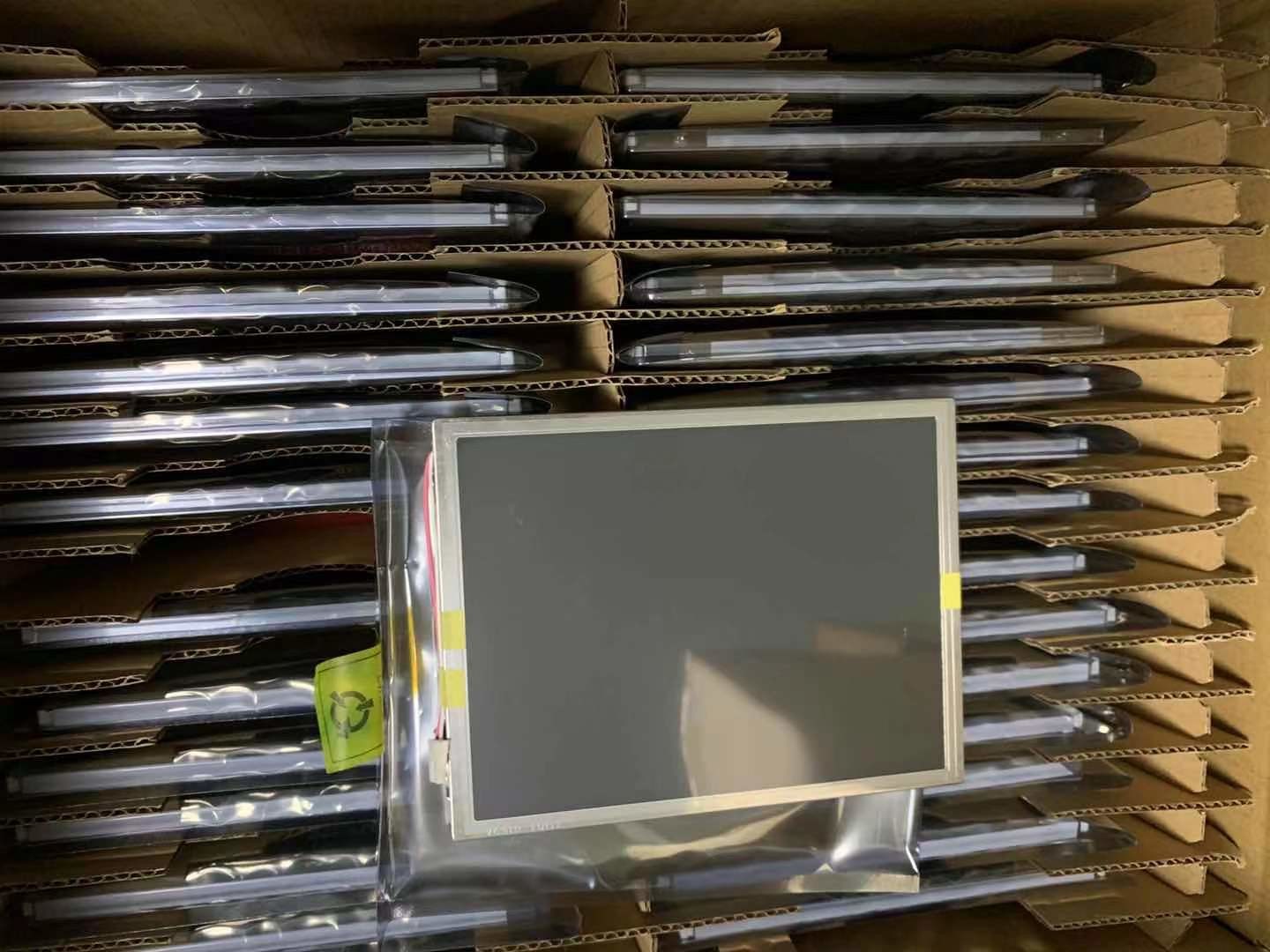 6.4 Inch TFT Display LB064V02-TD01 Without Driver 1 pcs CCFL 65/65/50/60 (Typ.)(CR≥10)
