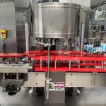 Drink Water Bottle Labeling Equipment OPP Circle Hot Melt Glue Labeling Machine