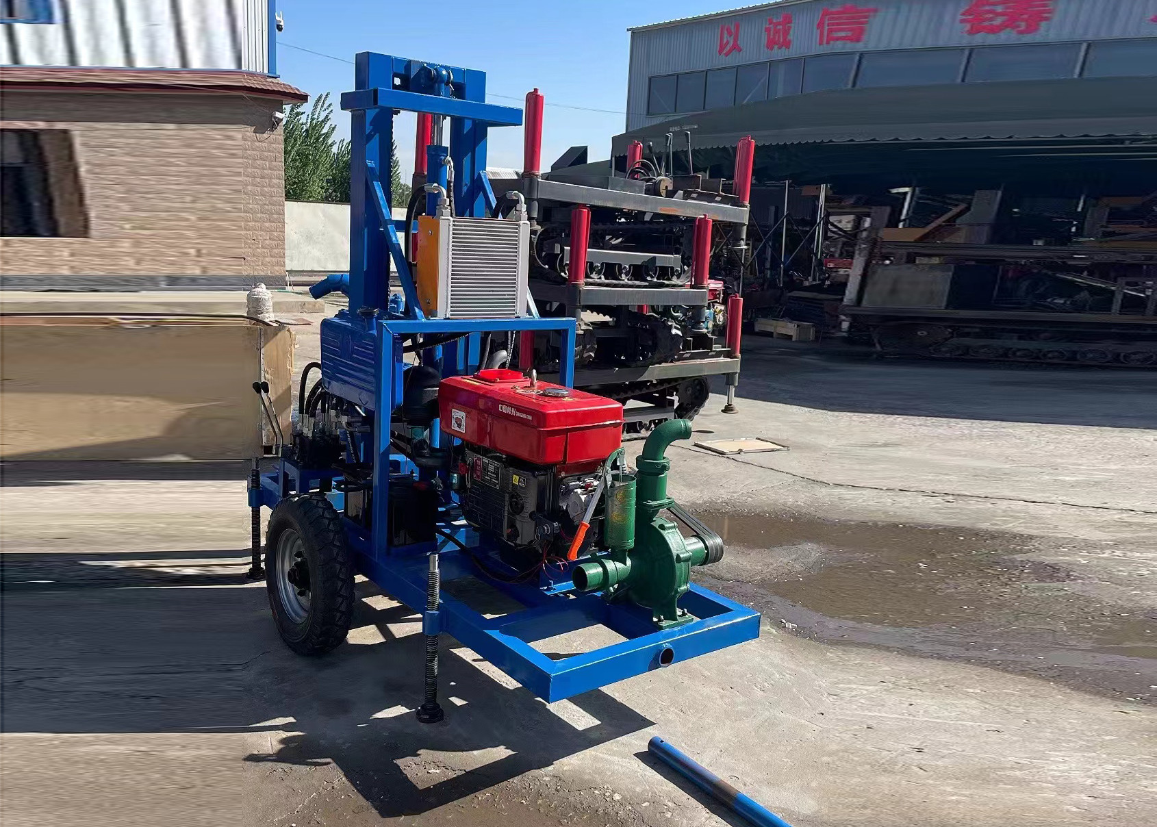 Water Well Drilling Rig Trailer Mounted 100mm Hole Diameter Blue Diesel Engine
