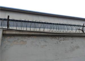 China Concertina Razor Tape Wire BTO 22 Razor Wire Use On Top Of Wall factory