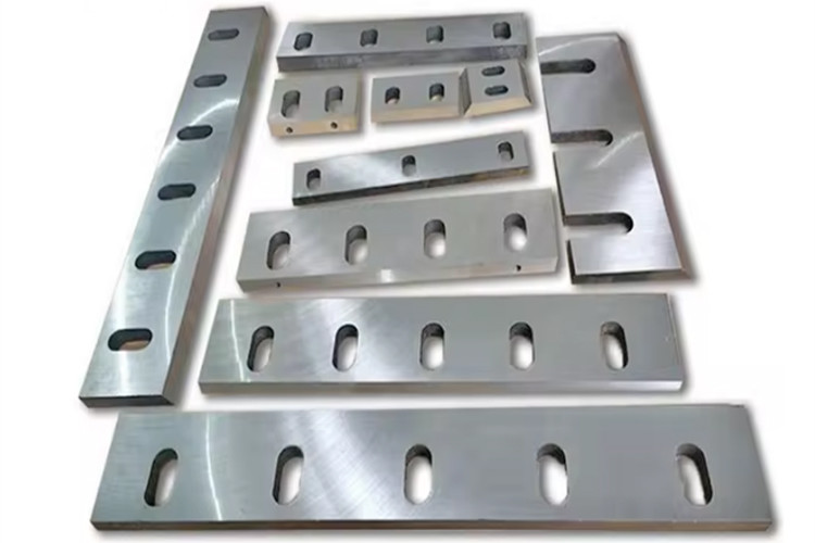 SKD11 Material Plastic Crusher Blades For Waste Plastic Bottle Recycling