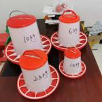 Plastic Poultry Feeder Pan Bucket Water Drinker Farm Equipment Auto 10kg Chicken
