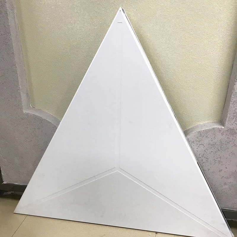 Fashion Soundproof Triangular Clip In Ceiling Perfect Shape 1.1mm Thickness