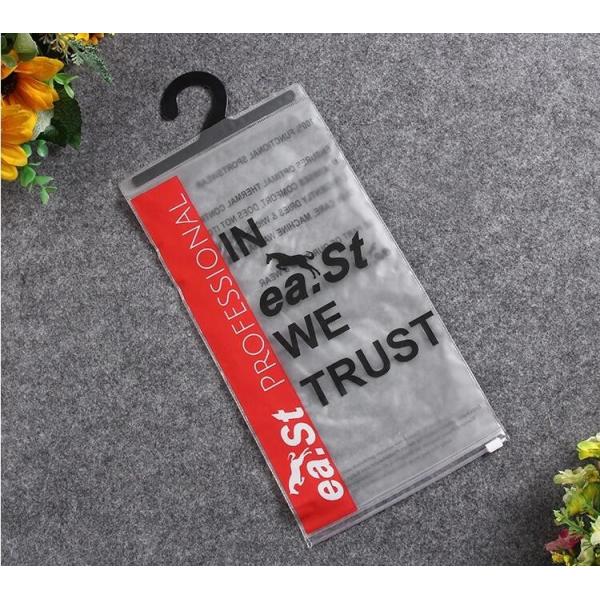 China Biodegradable, Recyclable, Reusable clothes, cosmetics packaging, snap button, hair extensions, plastic hook hanger factory