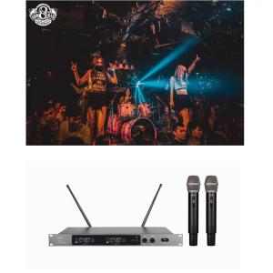 China UHF Dual Channels Professional Smartphone Karaoke Speaker With Wireless Microphone factory