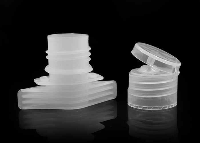 HDPE Plastic Spout Nozzle In 20/410 Flip Top Bottle Cap For Sanitizer Doypack