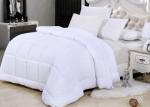 Full Size White 85gsm 7Dx64mm Polyester Comforter Set