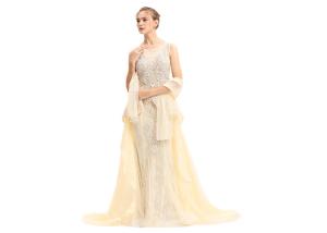 China Yellow Color Arabic Evening Dresses With Cappa / Long Party Prom Dress factory